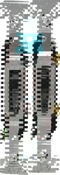 1 Pole, 120 to 277 VAC, 15 Amp, Commercial Grade Toggle Wall Switch